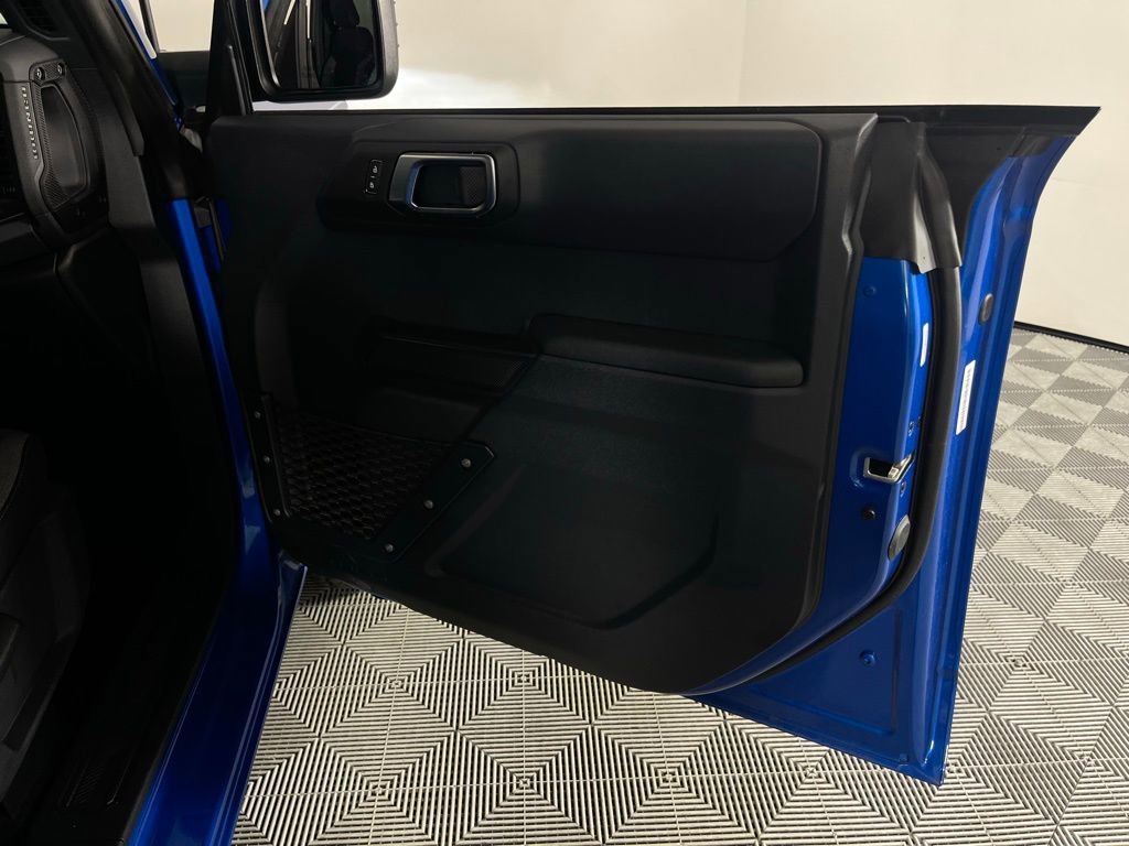 Used 2025 Ford Bronco Big Bend image 31