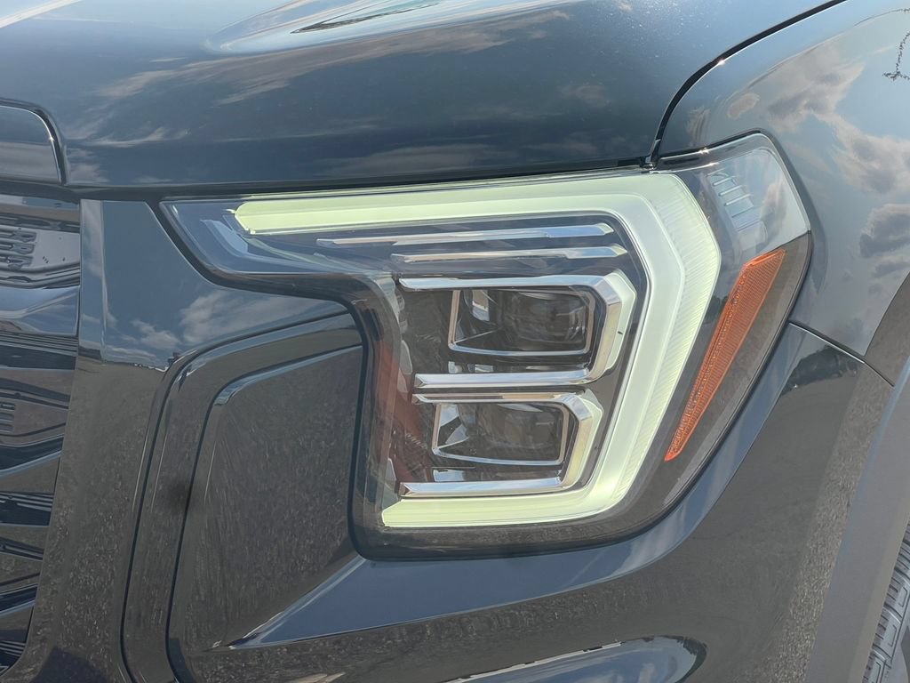 New 2027 GMC Terrain Elevation w/ Elevation Premium Package AWD/4WD image 34