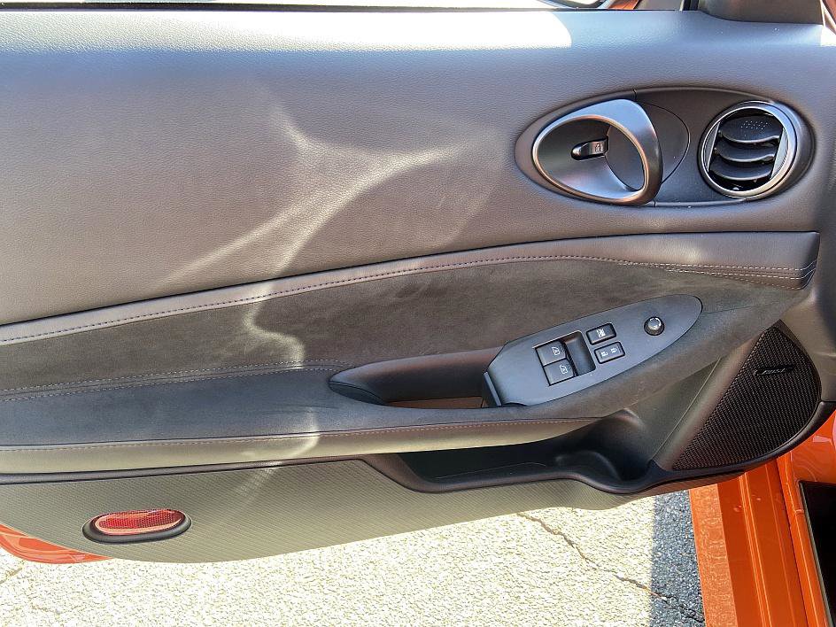 Certified 2024 Nissan Z Performance w/ Heritage Edition image 9