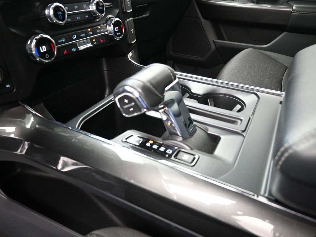 Certified 2021 Ford F150 XLT w/ Equipment Group 302A High image 19