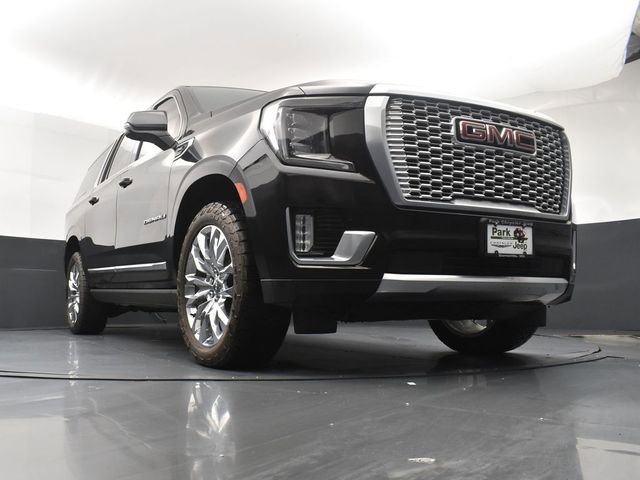 Used 2021 GMC Yukon XL Denali AWD/4WD image 18