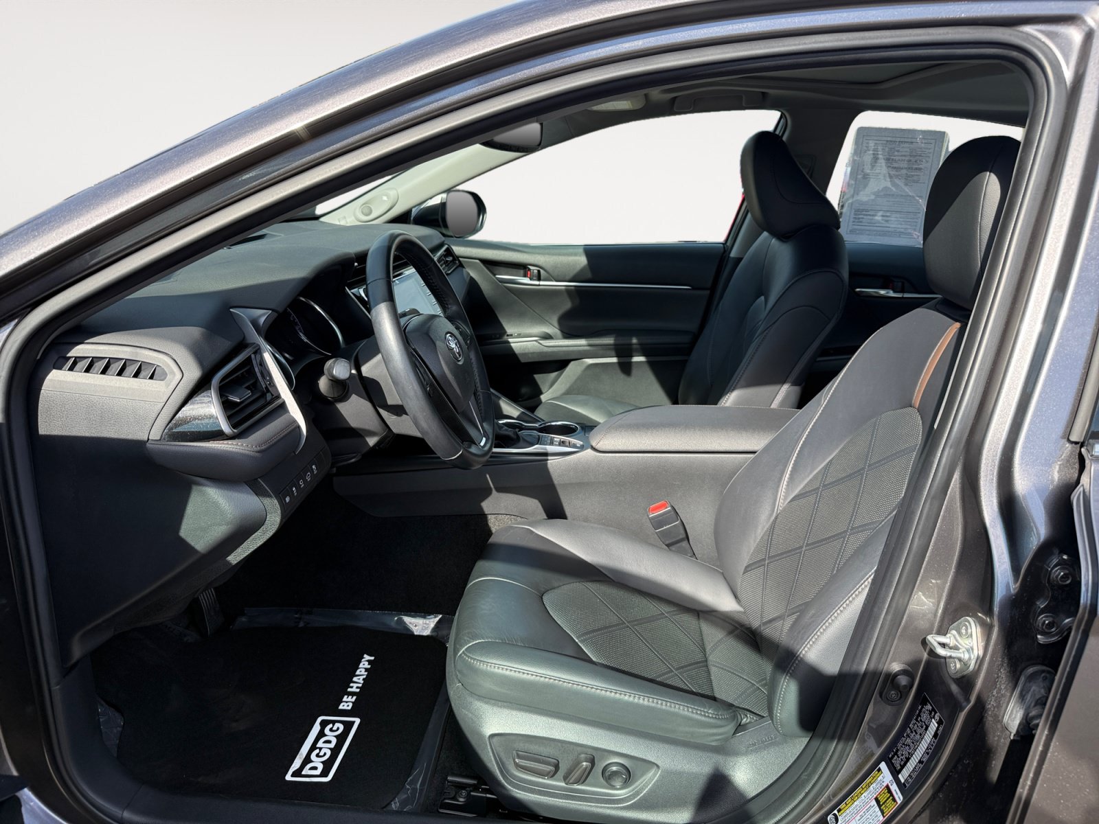 Used 2019 Toyota Camry XLE w/ Driver Assist Package FWD image 10