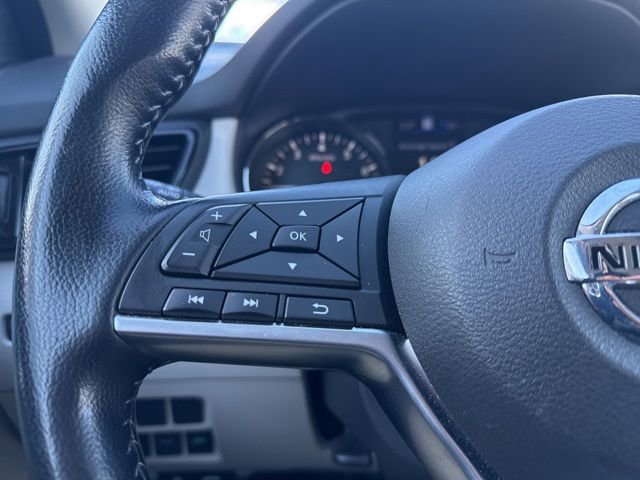 Used 2022 Nissan Rogue Sport SL image 19