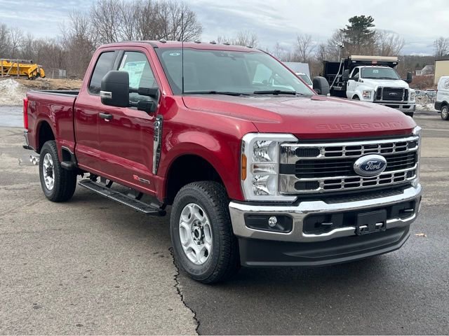 New 2026 Ford F350 XLT image 3