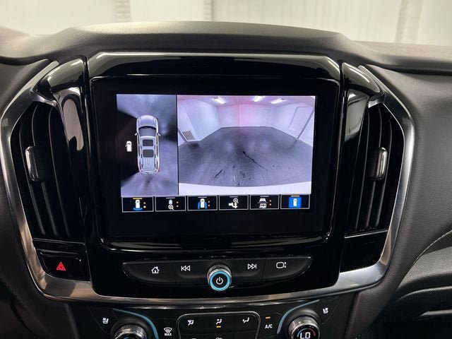 Certified 2023 Chevrolet Traverse Premier w/ Redline Edition FWD image 15