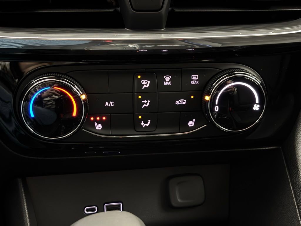 New 2026 Buick Encore GX Sport Touring w/ Comfort Package image 4