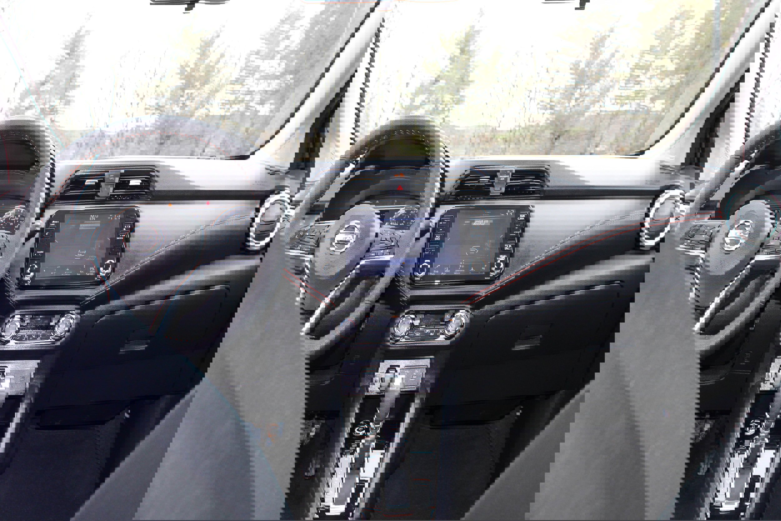 Used 2024 Nissan Versa SR w/ Trunk Package image 11