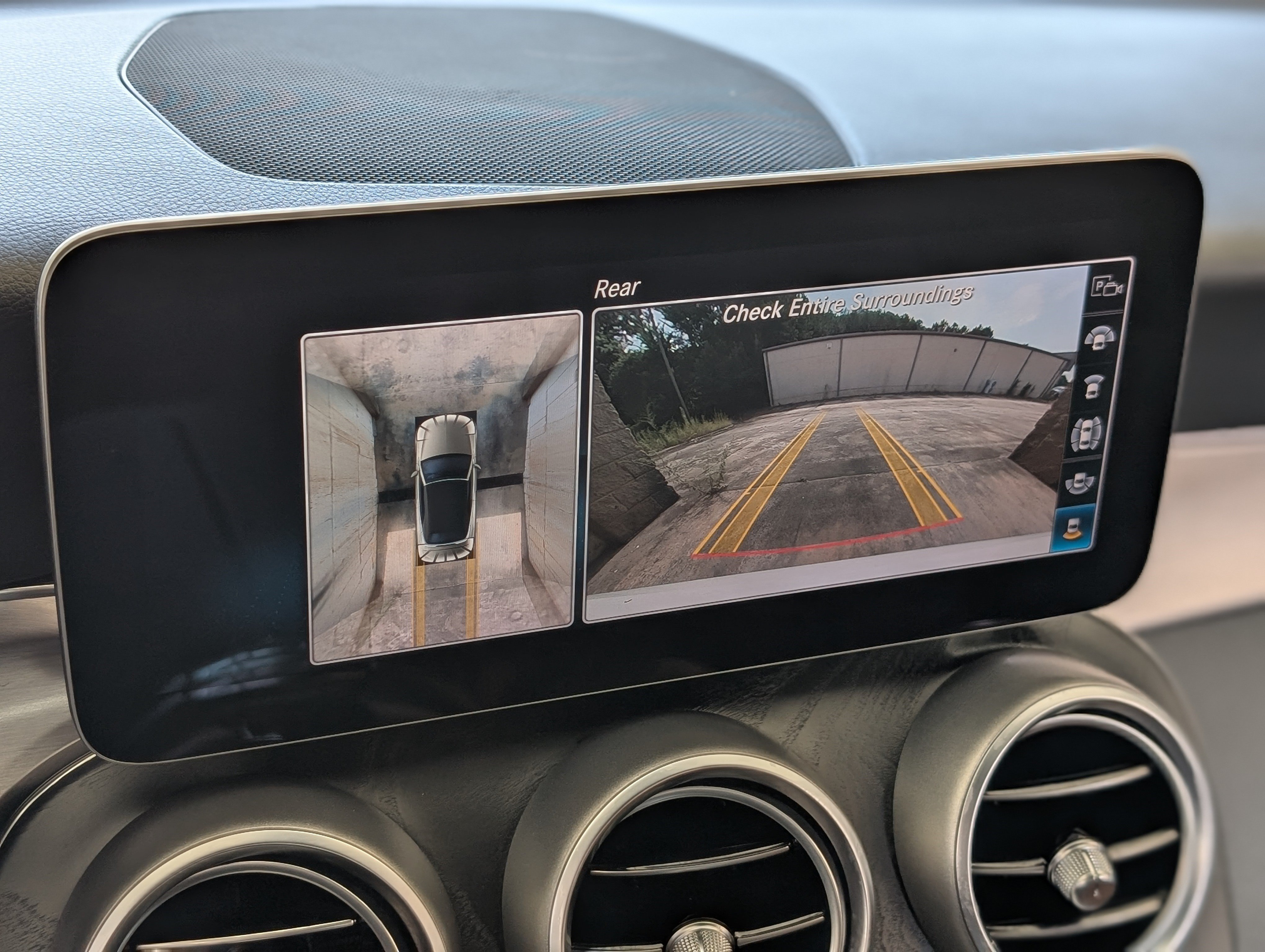 Used 2019 Mercedes-Benz C 300 Cabriolet image 23