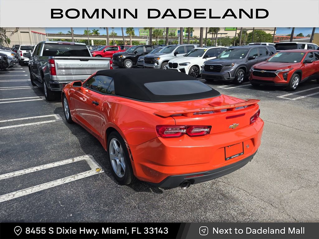 Used 2021 Chevrolet Camaro LT image 3