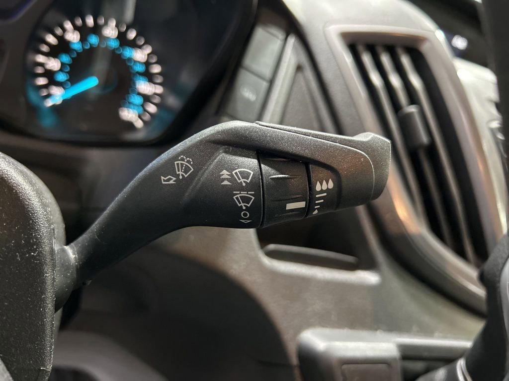 Used 2017 Ford Transit 150 XLT RWD image 20