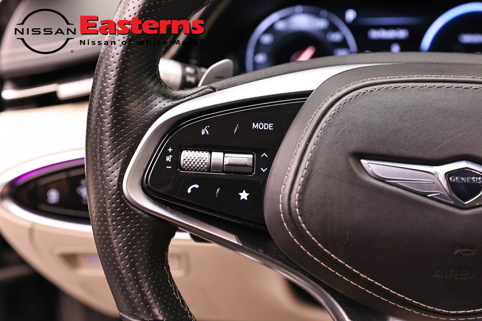 Used 2022 Genesis GV70 3.5T Sport w/ Sport Prestige Package AWD/4WD image 15