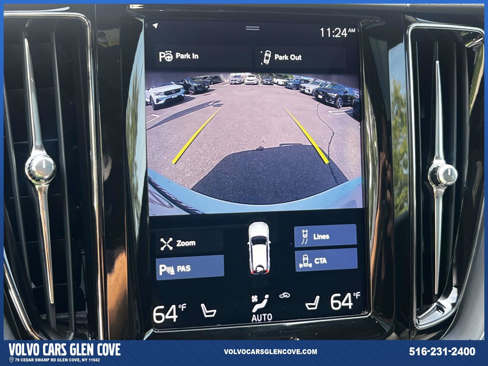 Used 2019 Volvo XC60 T6 Momentum w/ Premium Package AWD/4WD image 27