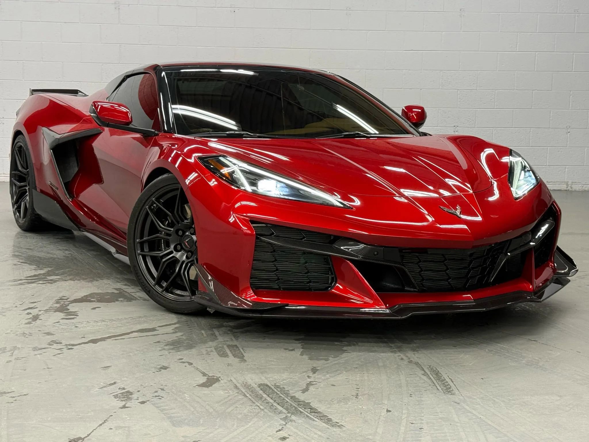 Used 2023 Chevrolet Corvette Z06 w/ Stealth Interior Trim Package image 35