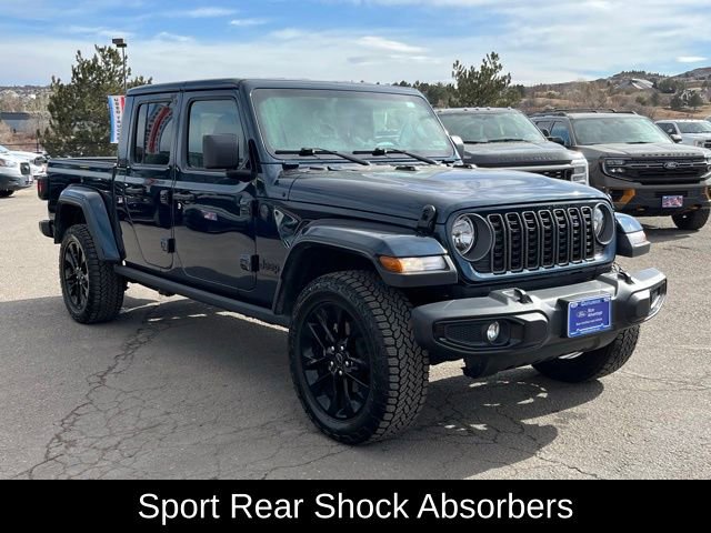 Used 2025 Jeep Gladiator Sport image 9