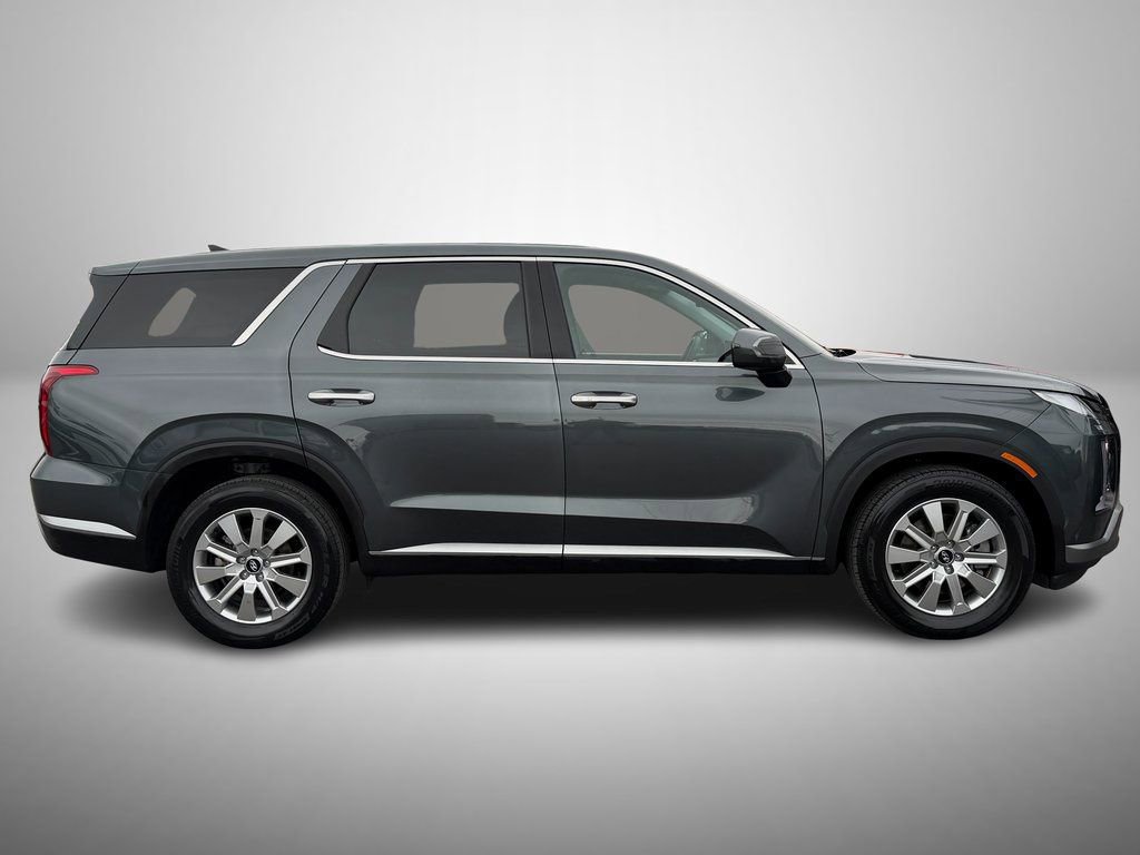 Used 2023 Hyundai Palisade SE image 5