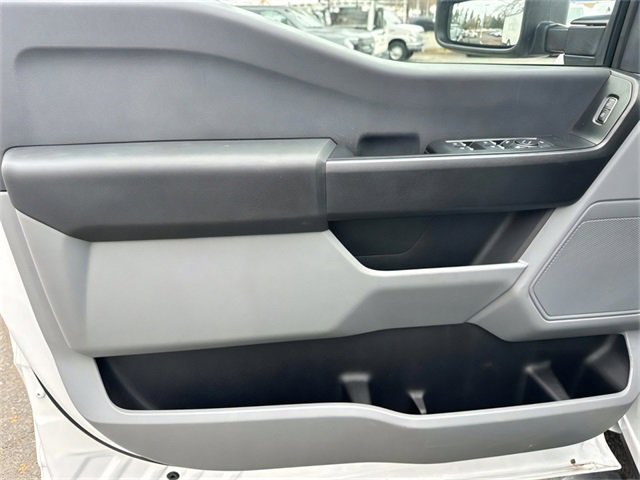 Used 2024 Ford F350 XL w/ Snow Plow Prep Package image 19