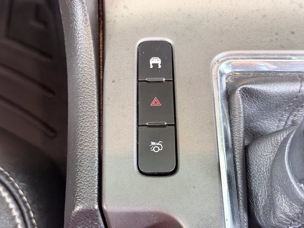 Used 2010 Ford Mustang GT RWD image 39
