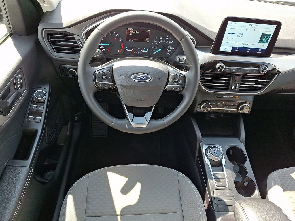 Certified 2022 Ford Escape SE w/ SE Sport Appearance Package image 11