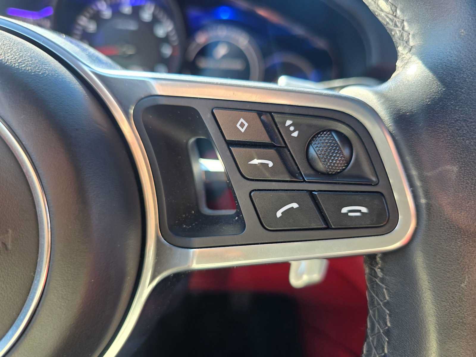 Used 2019 Porsche Cayenne AWD/4WD image 31