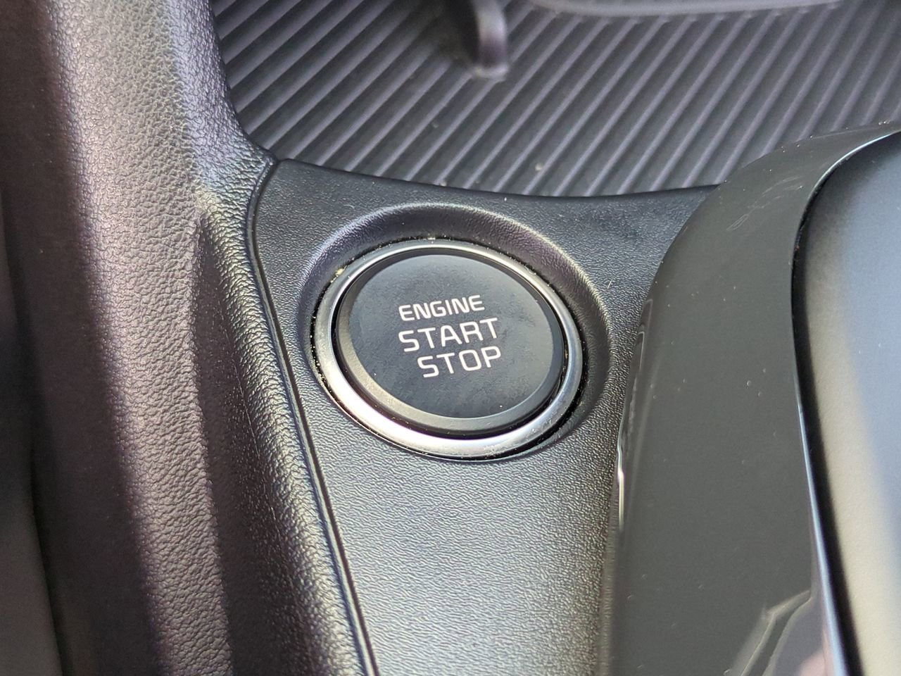 Certified 2025 Kia K4 EX image 25