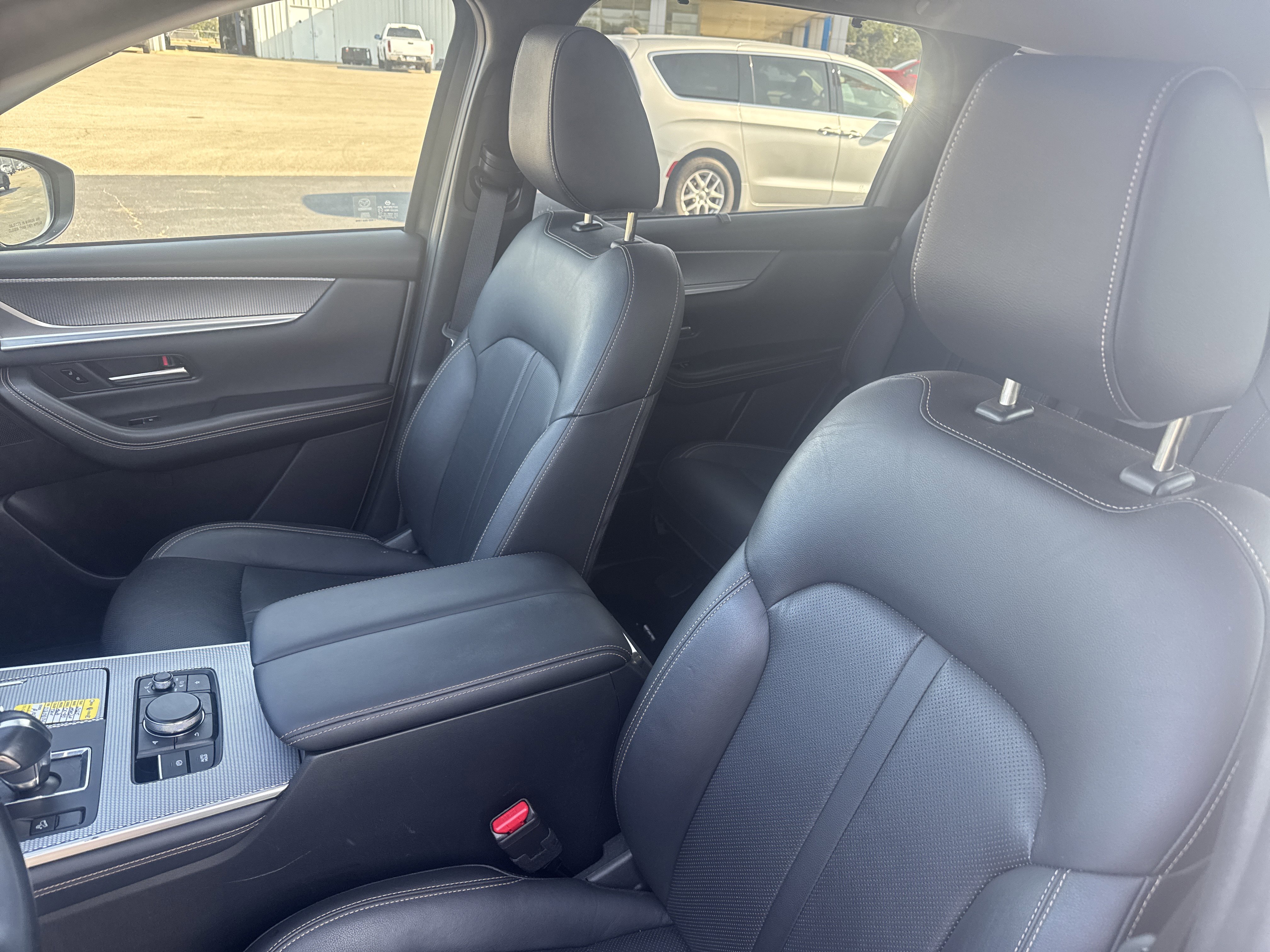 Used 2025 MAZDA CX-90 3.3 Turbo w/ Preferred Package image 11