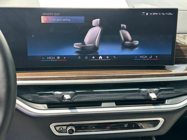 Certified 2024 BMW X5 xDrive40i w/ Premium Package image 29