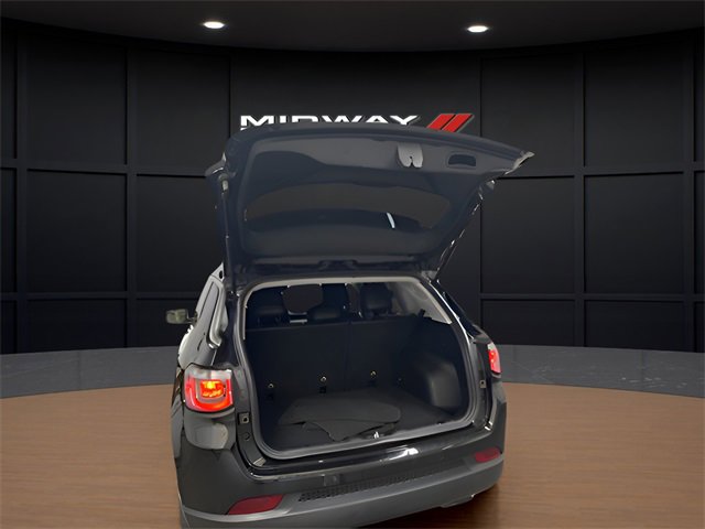 Used 2022 Jeep Compass Limited image 40