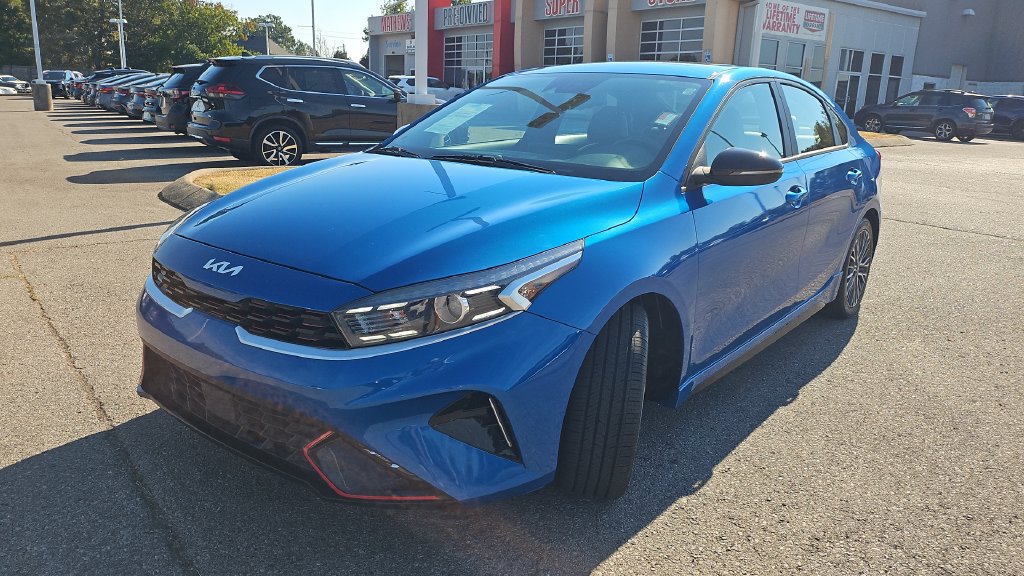 Used 2023 Kia Forte GT-Line w/ GT-Line Premium Package FWD image 18