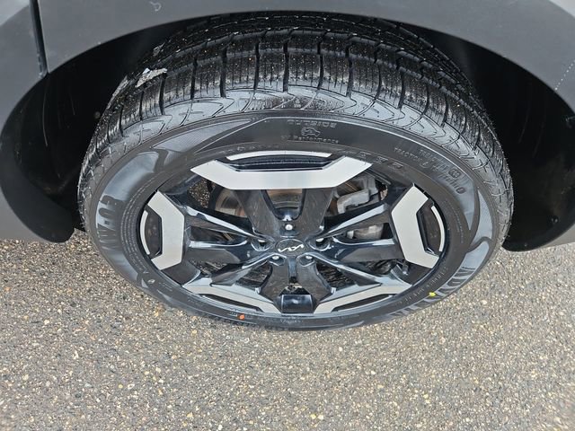 Used 2025 Kia Telluride S image 15