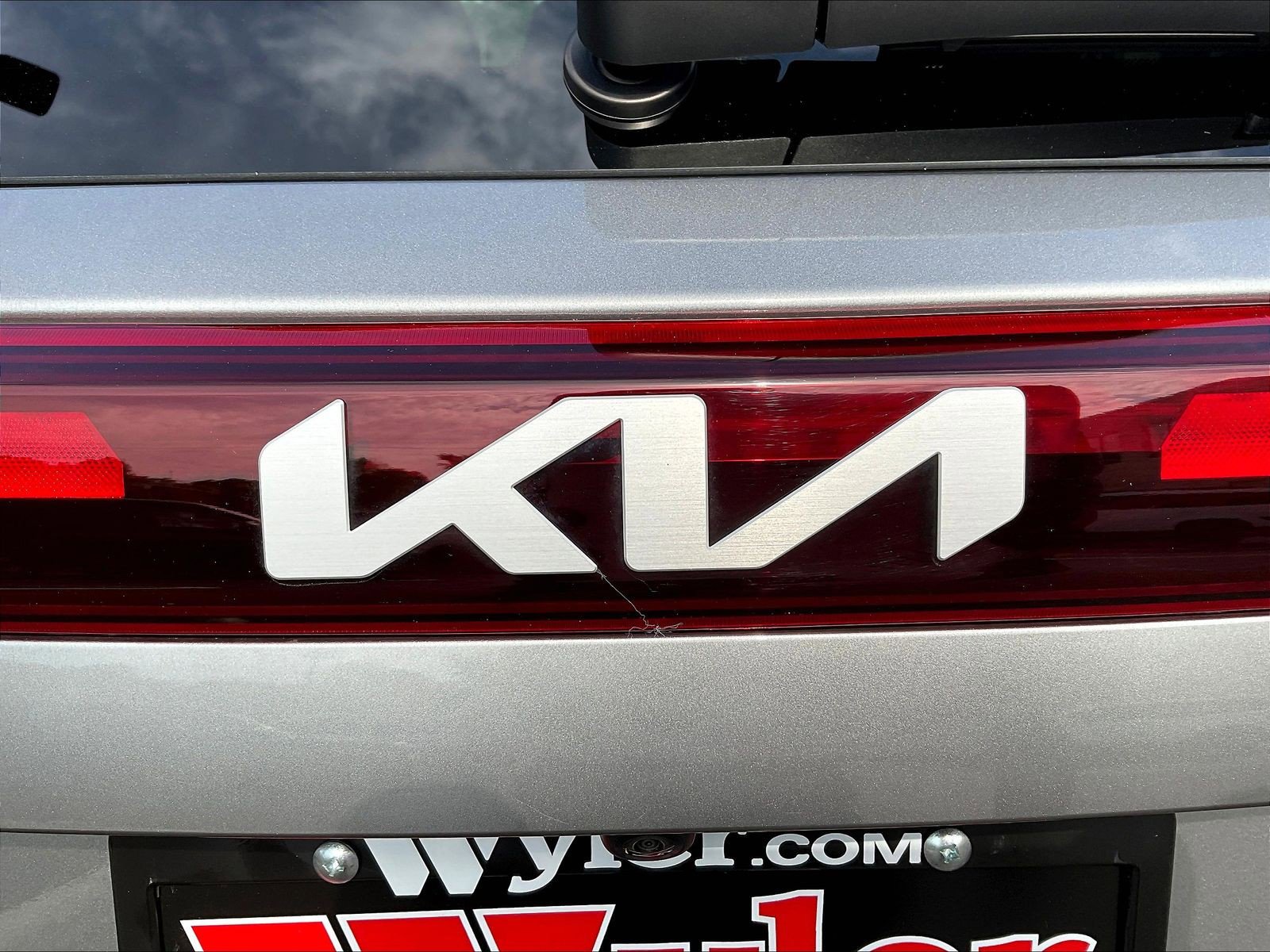 Used 2024 Kia Seltos SX w/ SX Sunroof Package AWD/4WD image 24