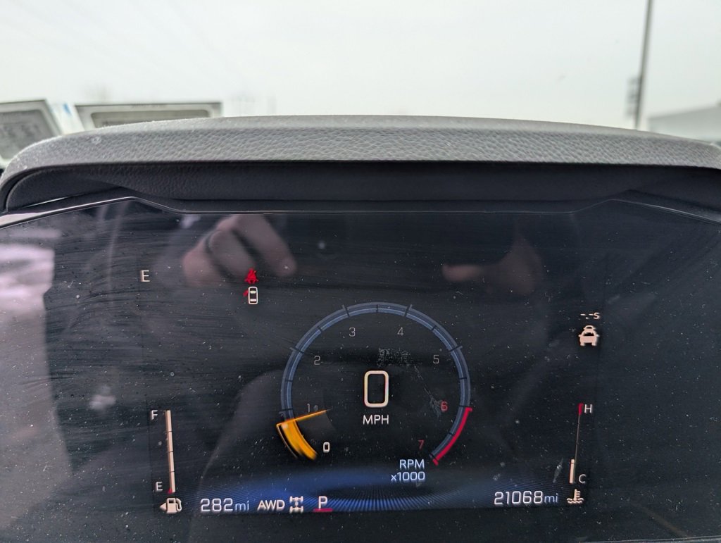 Used 2025 Chevrolet TrailBlazer ACTIV w/ Convenience Package image 12