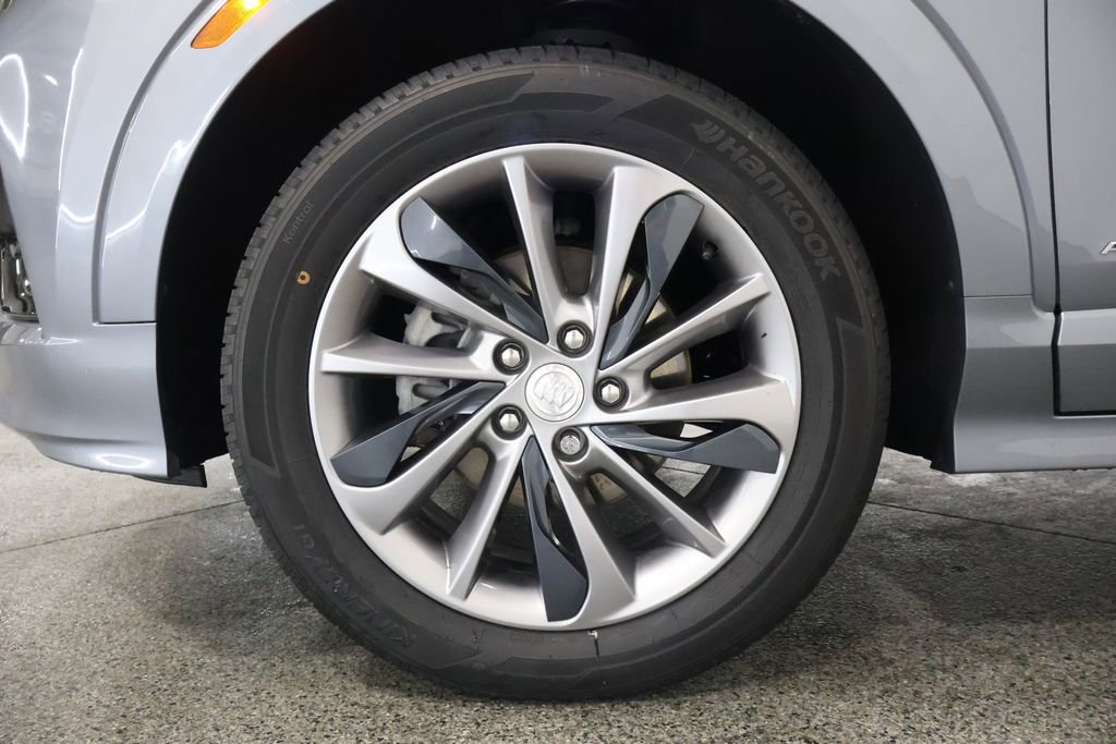 Used 2020 Buick Encore GX Essence w/ Experience Buick Package image 5