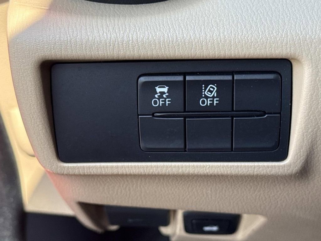 Used 2019 MAZDA MX-5 Miata RF Grand Touring image 34