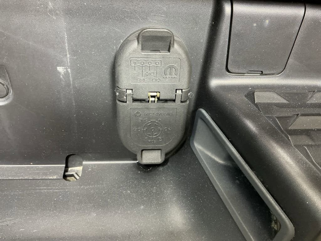 Used 2023 RAM 1500 Laramie image 16