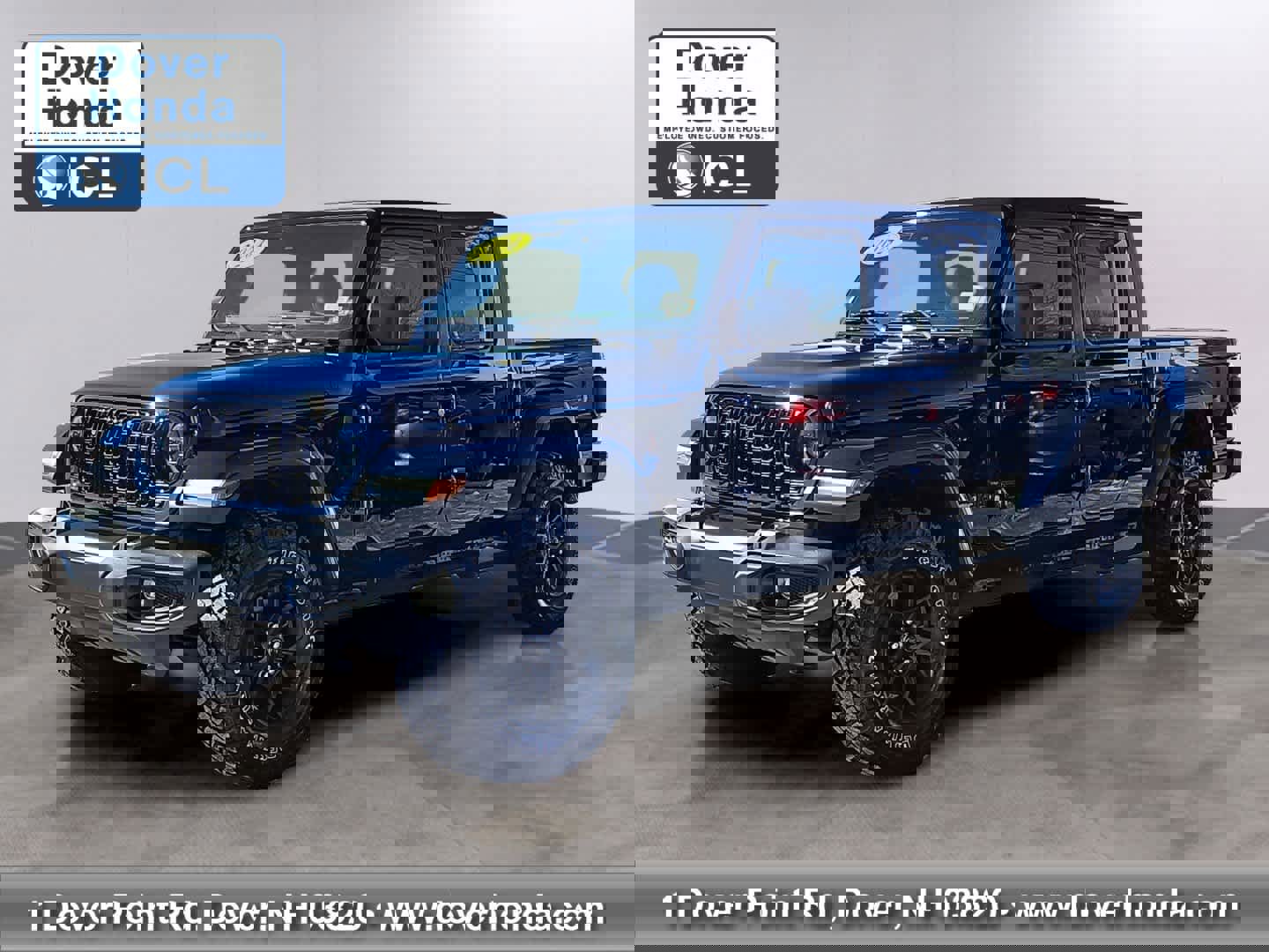 Used 2024 Jeep Gladiator Sport image 1