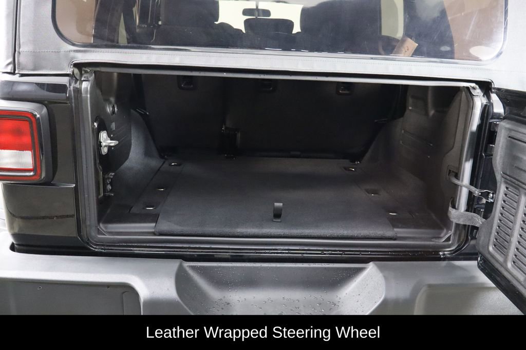 Used 2022 Jeep Wrangler Unlimited Sport image 17