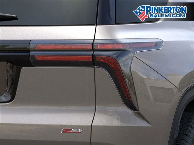 New 2026 Chevrolet Traverse Z71 w/ Enhanced Driving Package AWD/4WD image 11
