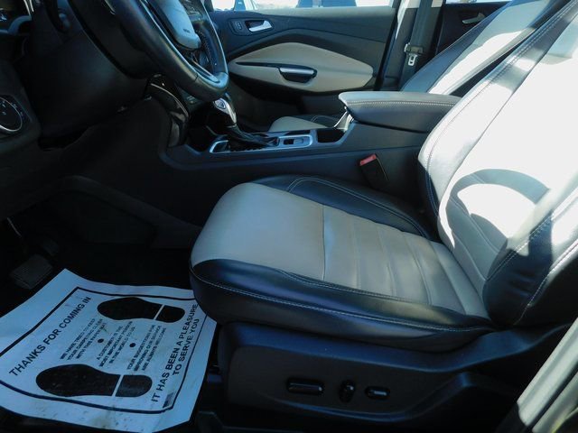 Used 2019 Ford Escape SEL FWD image 11