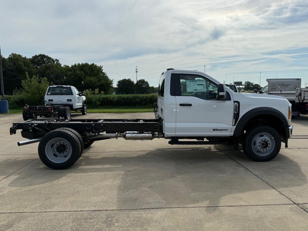 New 2026 Ford F450 XL w/ XL Chrome Package AWD/4WD image 4