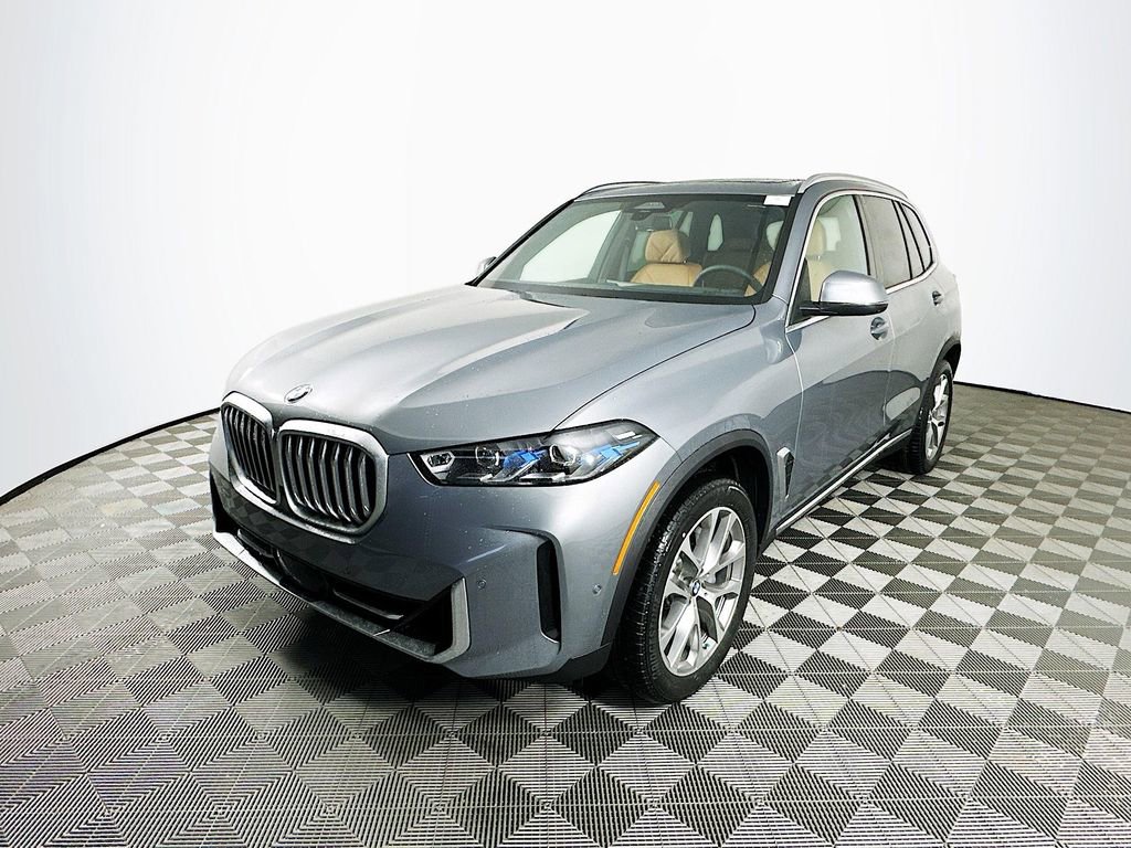 Used 2026 BMW X5 xDrive40i w/ Climate Comfort Package image 4
