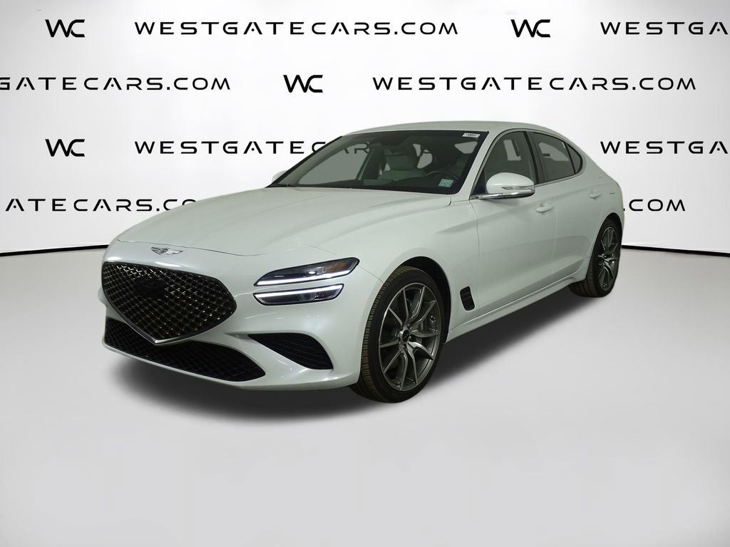 Used 2024 Genesis G70 2.5T image 1