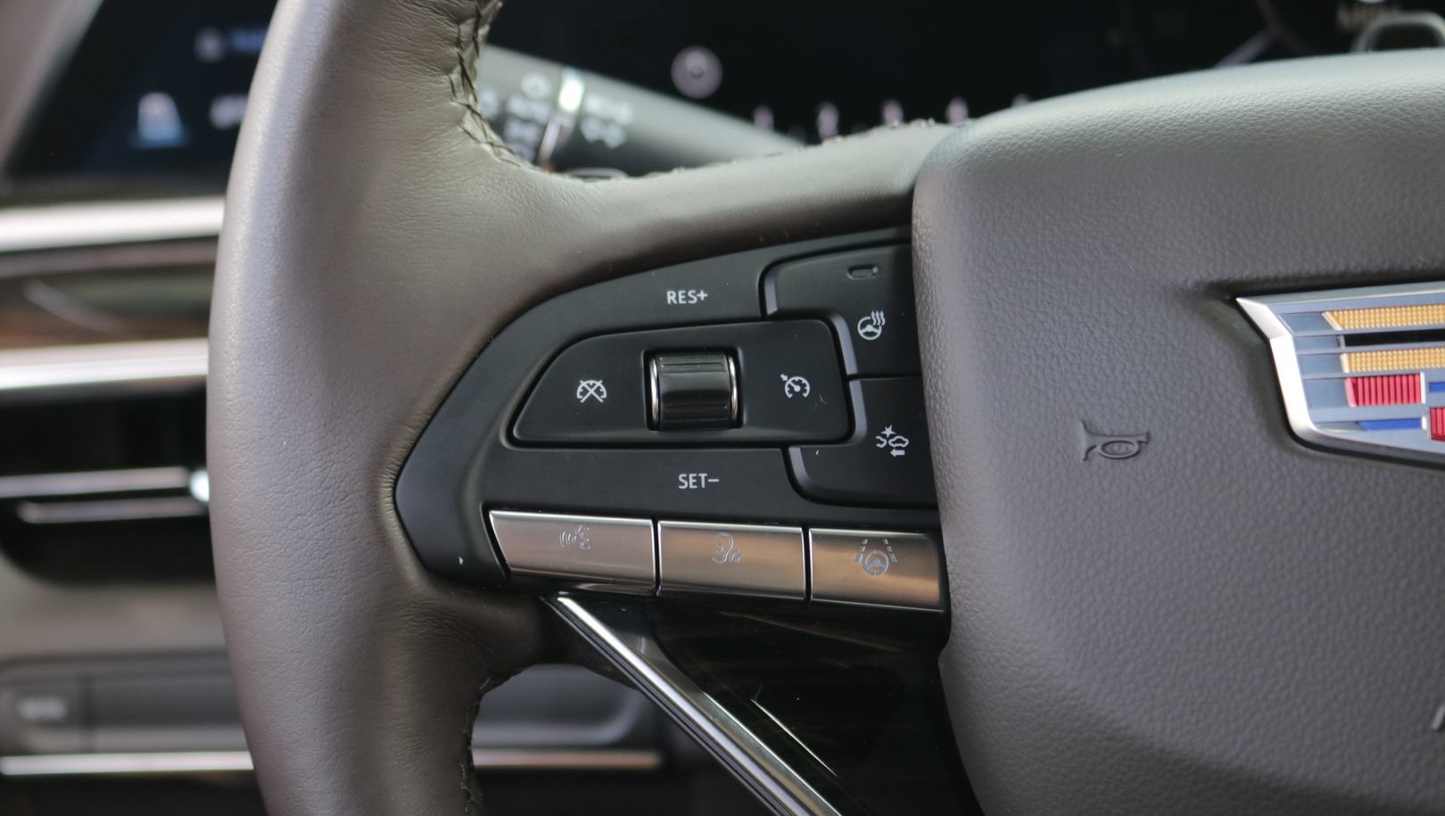 Certified 2023 Cadillac Escalade Premium Luxury RWD image 21