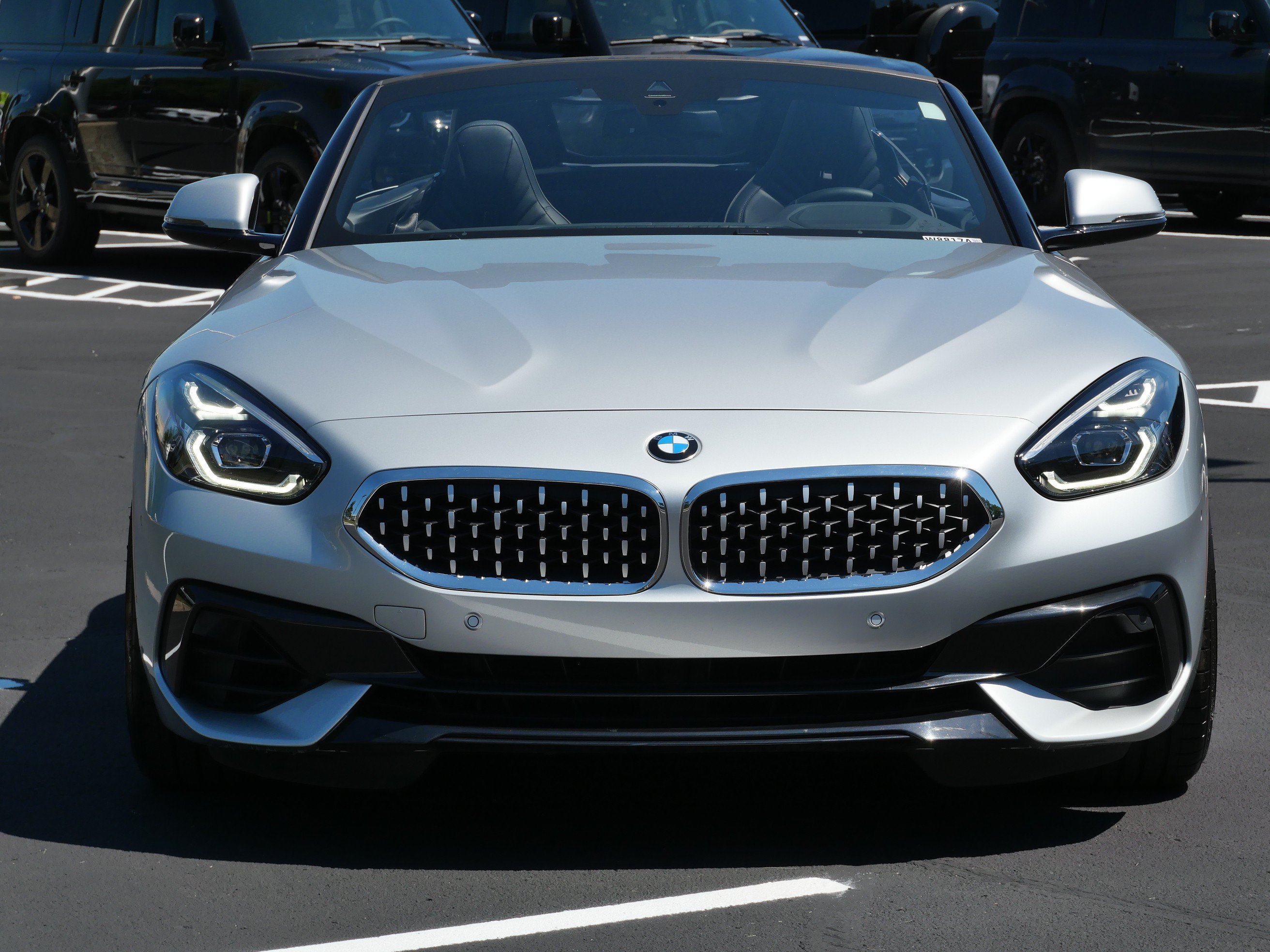 Used 2019 BMW Z4 sDrive30i w/ Executive Package RWD image 8