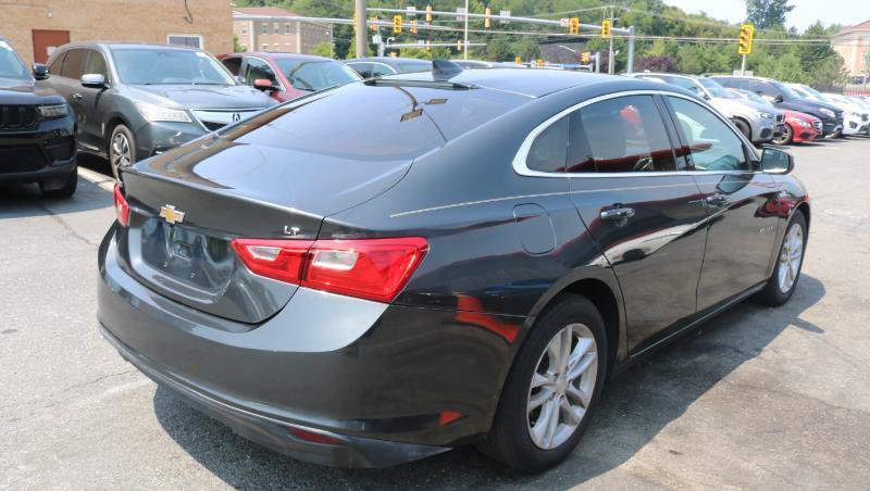 Used 2018 Chevrolet Malibu LT FWD image 7