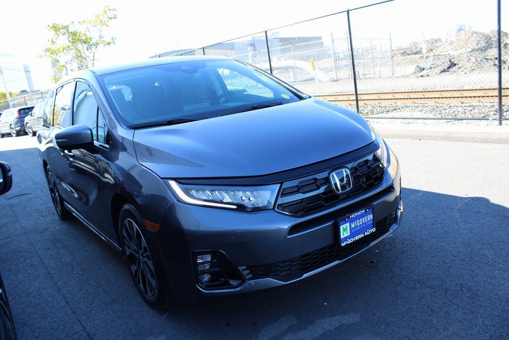 New 2026 Honda Odyssey Elite image 4
