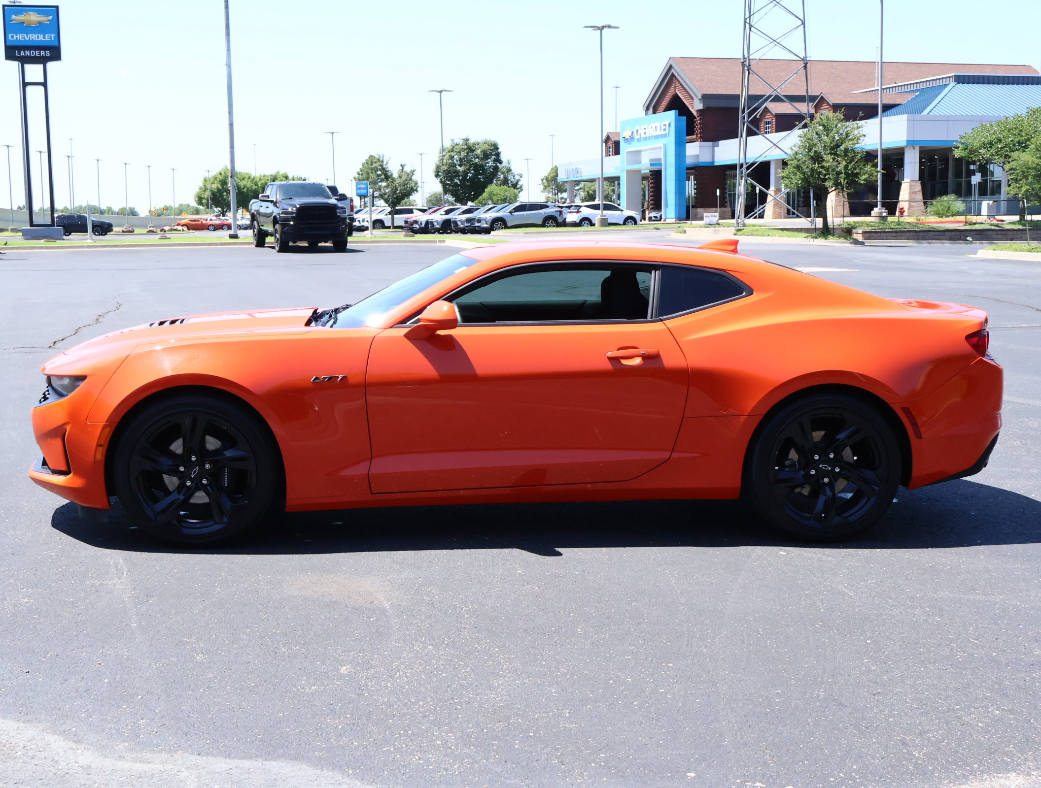 Used 2020 Chevrolet Camaro LT RWD image 26