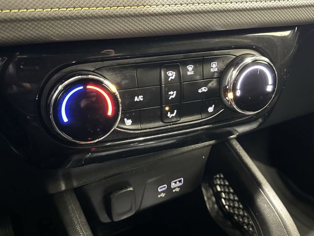 Used 2025 Chevrolet TrailBlazer ACTIV w/ Driver Confidence Package image 19