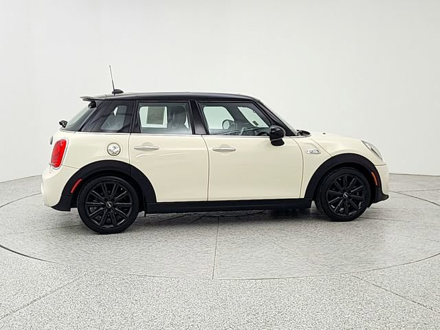 Used 2015 MINI Cooper S image 4