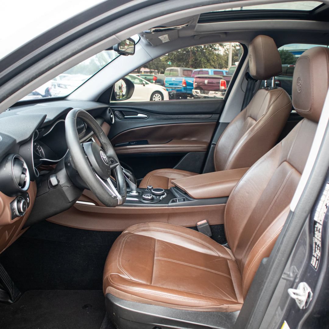 Used 2019 Alfa Romeo Stelvio w/ Nero Edizione RWD image 24