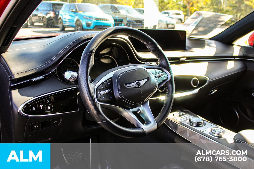 Used 2025 Genesis GV70 3.5T Sport w/ Sport Advanced Package image 17